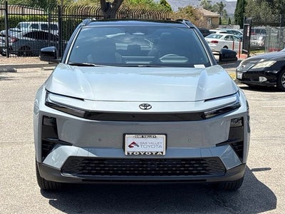 2026 Toyota C-HR XSE