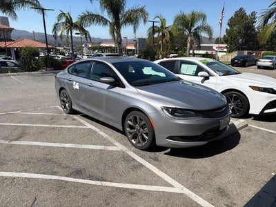 2016 Chrysler 200 S