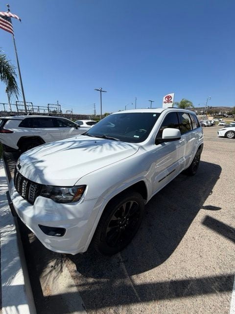 2018 Jeep Grand Cherokee Altitude
