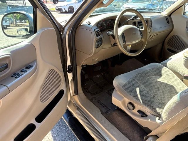 2001 Ford F-150 XL