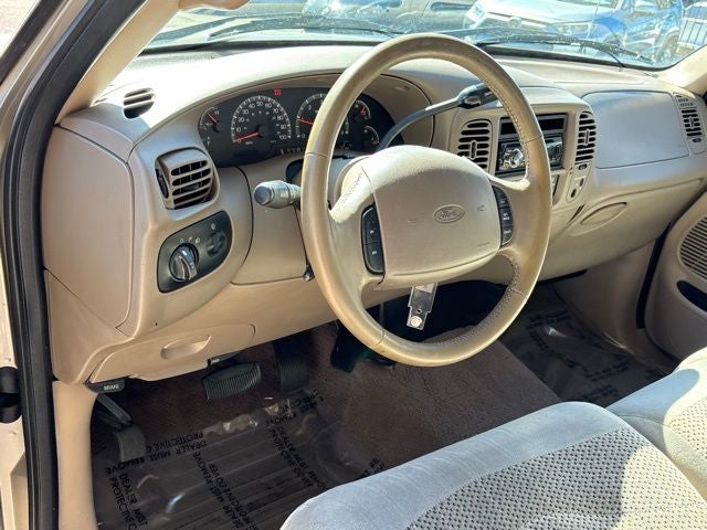 2001 Ford F-150 XL