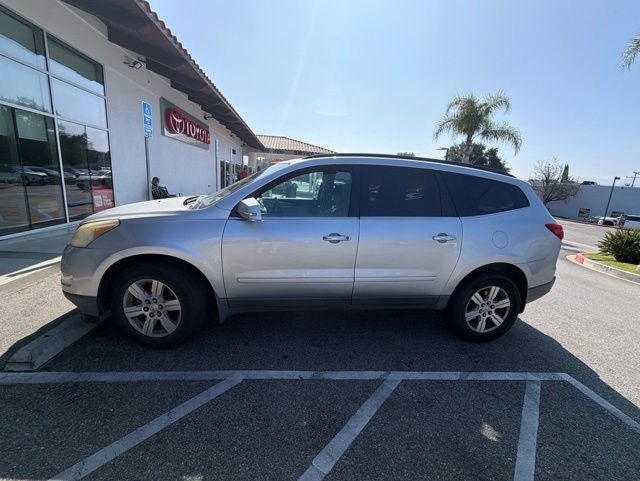 2011 Chevrolet Traverse LT 1LT