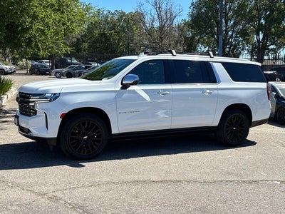 2023 Chevrolet Suburban Premier