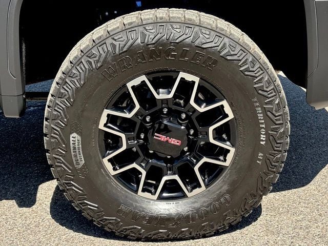 2024 GMC Sierra 2500HD AT4X
