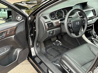 2016 Honda Accord EX-L w/Navigation and Honda Sensing
