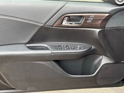 2016 Honda Accord EX-L w/Navigation and Honda Sensing