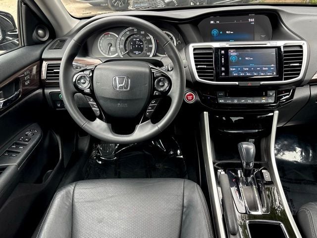 2016 Honda Accord EX-L w/Navigation and Honda Sensing