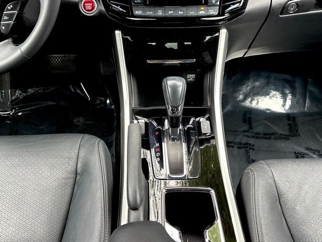 2016 Honda Accord EX-L w/Navigation and Honda Sensing