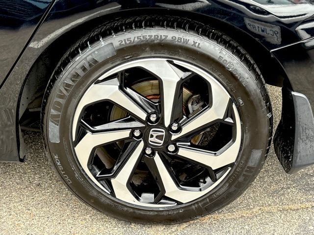 2016 Honda Accord EX-L w/Navigation and Honda Sensing