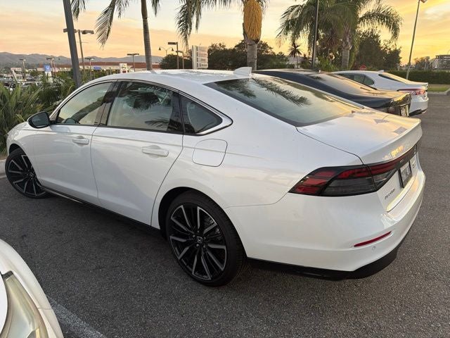 2025 Honda Accord Hybrid Touring