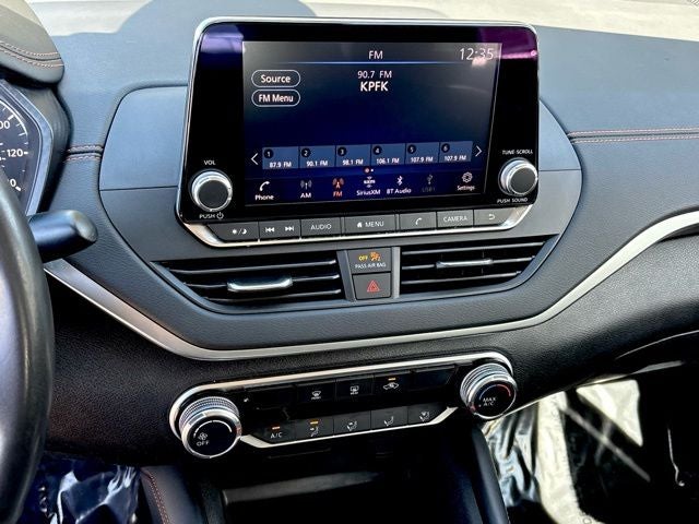 2022 Nissan Altima 2.5 SR