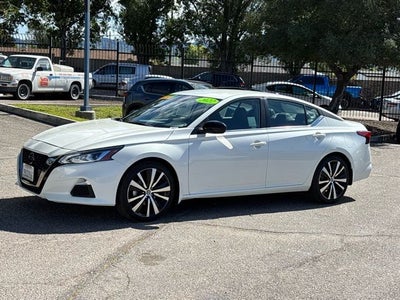 2022 Nissan Altima 2.5 SR