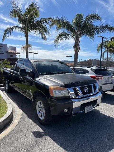2010 Nissan Titan SE