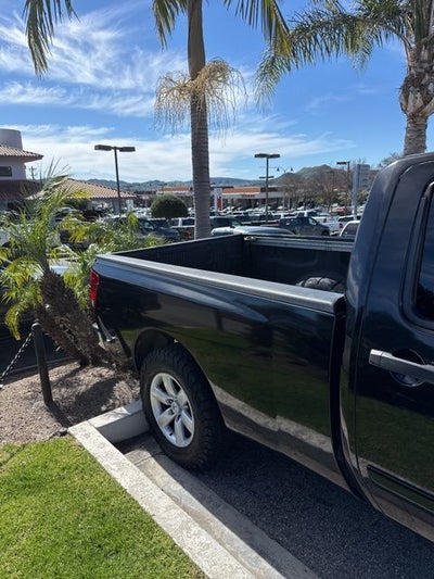 2010 Nissan Titan SE
