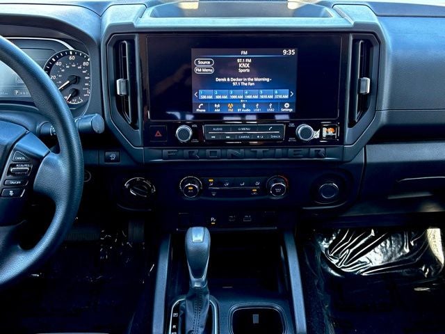 2025 Nissan Frontier S