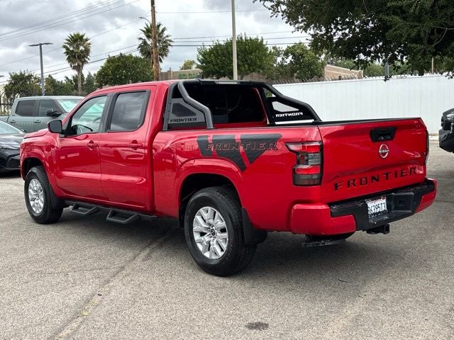 2023 Nissan Frontier SV