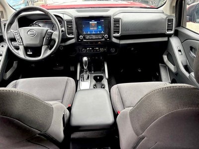 2023 Nissan Frontier SV