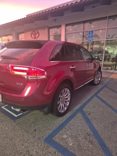 2015 Lincoln MKX Base