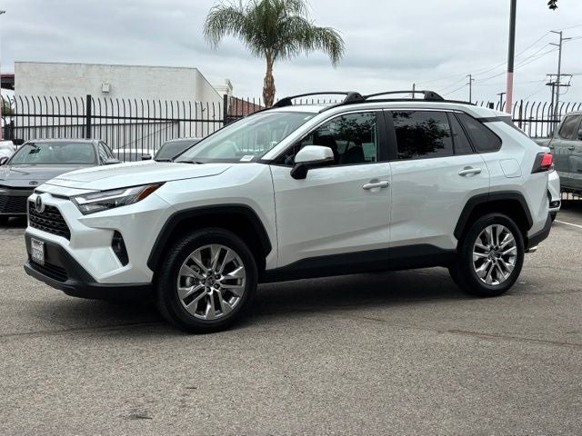 2025 Toyota RAV4 XLE Premium