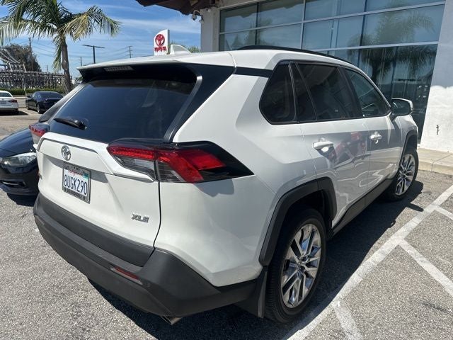 2021 Toyota RAV4 XLE Premium
