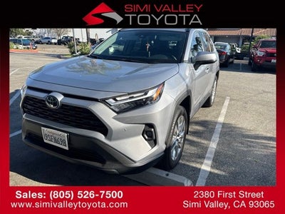 2025 Toyota RAV4 XLE Premium