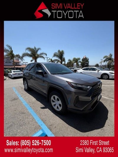 2024 Toyota RAV4 LE