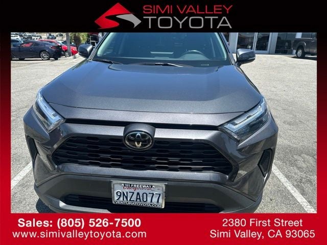 2024 Toyota RAV4 LE