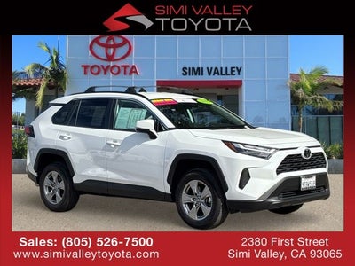2025 Toyota RAV4 XLE