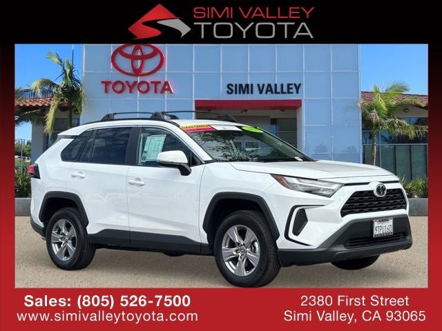 2025 Toyota RAV4 XLE