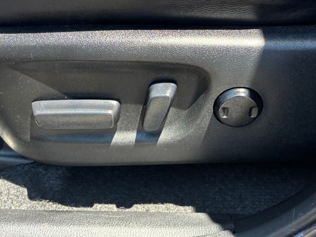 2017 Toyota RAV4 Platinum