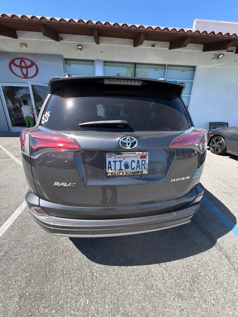 2017 Toyota RAV4 Platinum