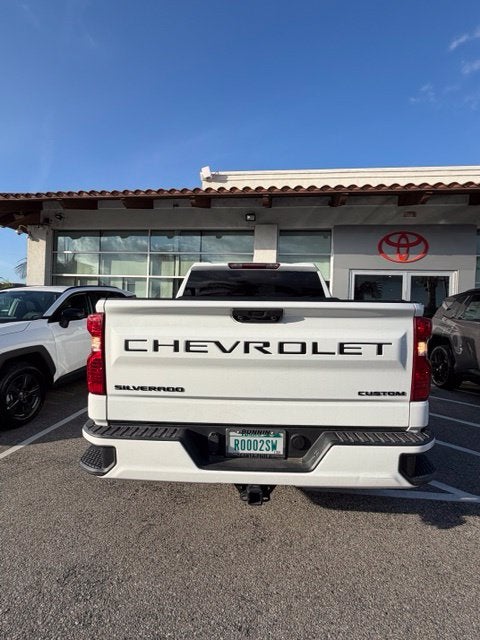 2023 Chevrolet Silverado 1500 Custom