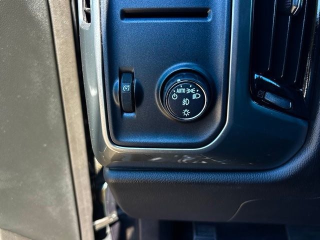 2018 Chevrolet Silverado 1500 LT LT1
