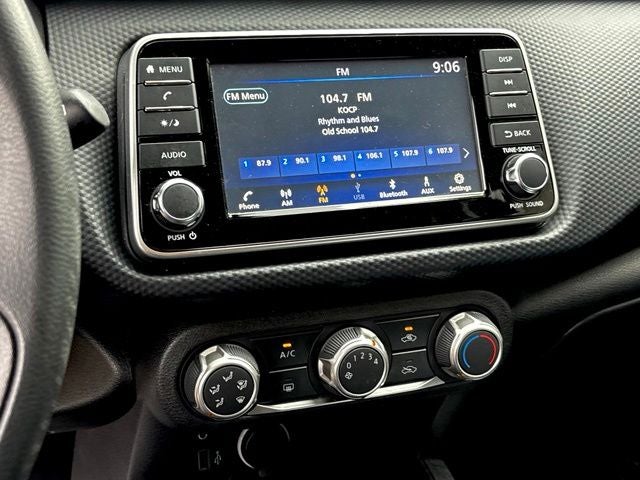 2023 Nissan Kicks S
