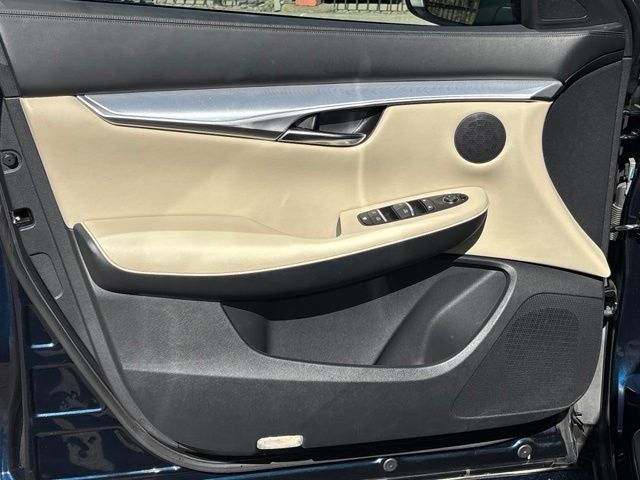 2019 INFINITI QX50 LUXE