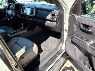 2023 Toyota Tacoma TRD Sport V6