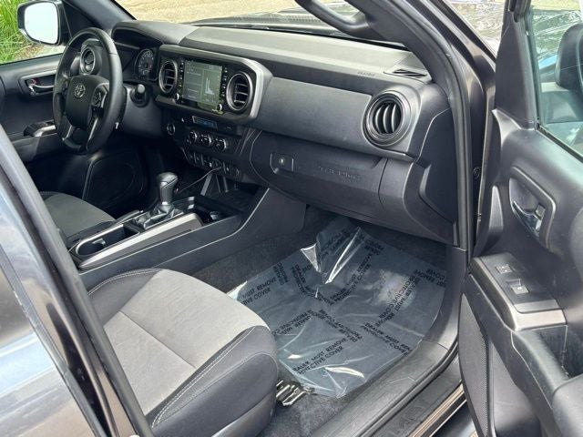 2021 Toyota Tacoma TRD Sport V6