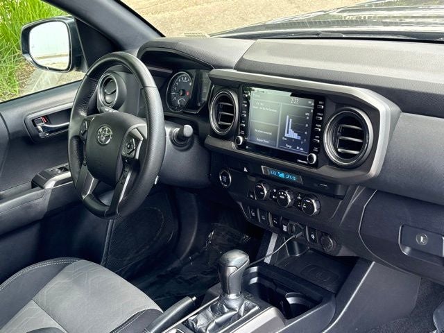 2021 Toyota Tacoma TRD Sport V6