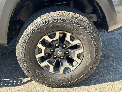 2023 Toyota Tacoma TRD Off-Road V6