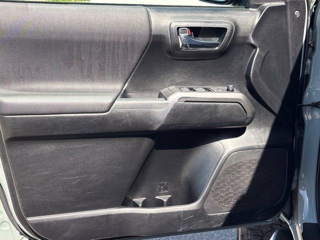 2022 Toyota Tacoma TRD Sport V6
