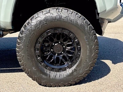 2022 Toyota Tacoma TRD Sport V6
