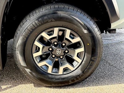 2023 Toyota Tacoma TRD Off-Road V6