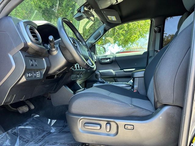 2023 Toyota Tacoma TRD Sport V6