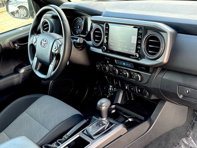 2023 Toyota Tacoma TRD Sport V6