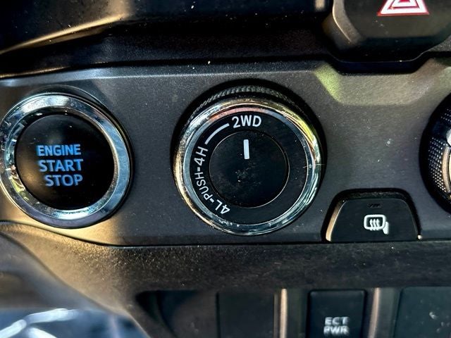 2023 Toyota Tacoma TRD Sport V6