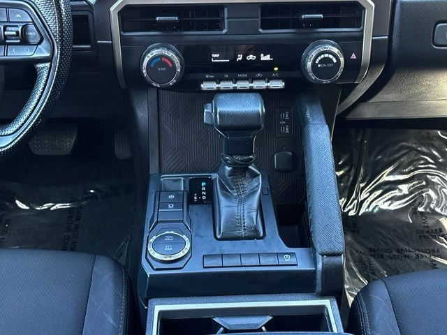 2025 Toyota Tacoma SR5 V6