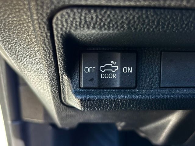 2025 Toyota Tacoma SR5 V6