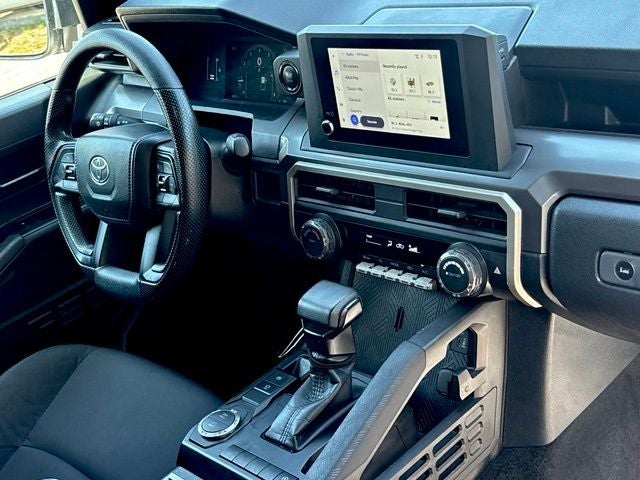 2025 Toyota Tacoma SR5 V6