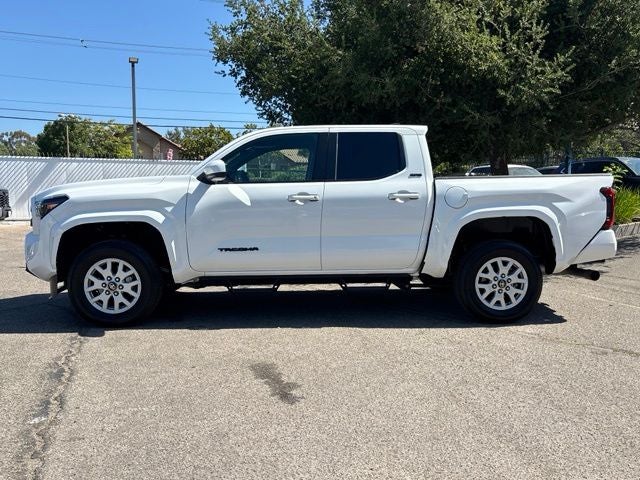 2025 Toyota Tacoma SR5 V6