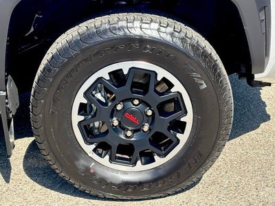 2024 Toyota Tacoma TRD Off-Road